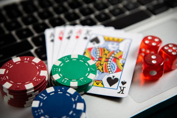 Live Baccarat table streamed on turbo78 mobile interface with betting controls below video feed